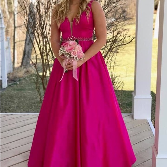 SHERRI HILL PINK PROM DRESS - Picture 2 of 6